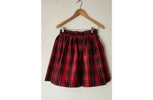 Vintage Liz Claiborne Red‎ Black Plaid Pleated Full Skirt Removable Tulle 90s